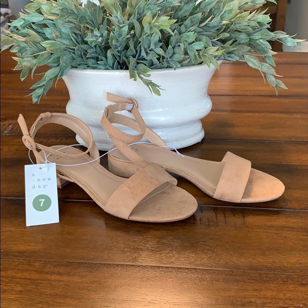 Ankle strap sandal